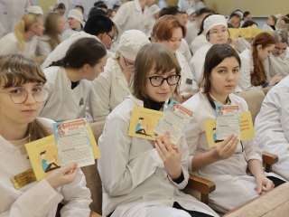 Вместе против СПИДа: в медицинском колледже прошла встреча, посвященная Всемирному дню борьбы со СПИДом Вместе против СПИДа: в медицинском колледже прошла встреча, посвященная Всемирному дню борьбы со СПИДом