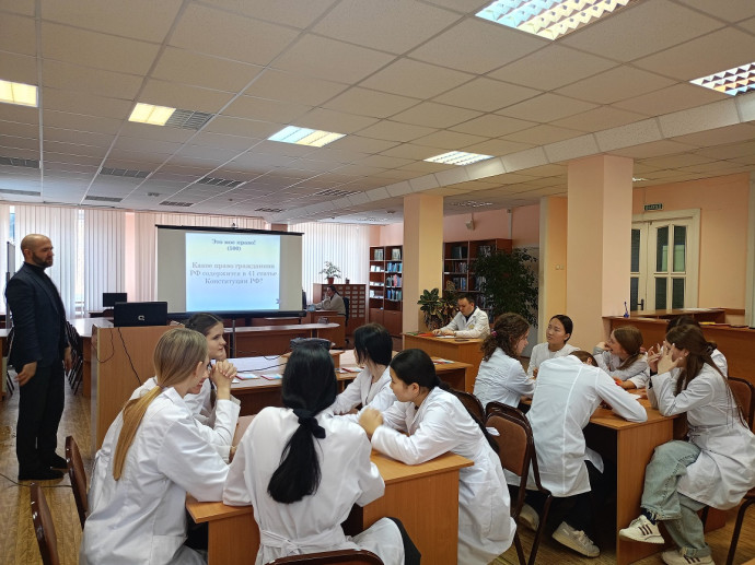 12 декабря, в День Конституции Российской Федерации 0