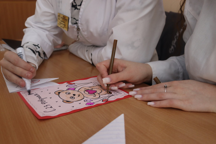 В преддверии Дня защитника Отечества, коллектив нашего медицинского колледжа &ndash; студенты, преподаватели и сотрудники &ndash; проявил единение и стремление поддержать тех, кто сейчас находится на передовой. 1